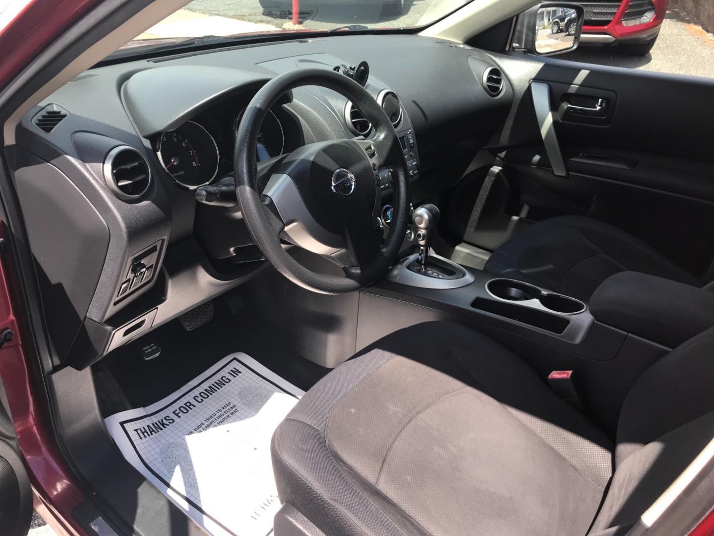 2010 Red /Gray Nissan Rogue S (JN8AS5MV0AW) with an 2.5 V4 engine, Automatic transmission, located at 577 Chester Pike, Prospect Park, PA, 19076, (610) 237-1015, 39.886154, -75.302338 - 2010 Nissan Rogue S: Only 124k miles, AWD, new PA inspection, great on gas, runs LIKE NEW! This vehicle comes inspected and has been given a bumper to bumper safety check. It is very clean, reliable, and well maintained. We offer a unique pay plan that is known for being the easiest and fastest f - Photo#7